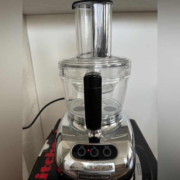 KitchenAid Silver Food Processor with Dual Cups 12cups/4cups - Picture 14 of 14